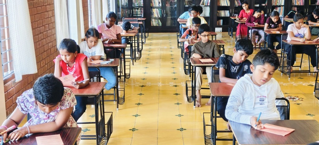Young spelling bee participants at best CBSE school in Salem during competition